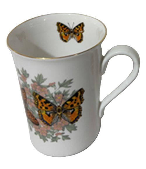 Cups Fine Bone Berkshire England Buttterfly (set of 2)