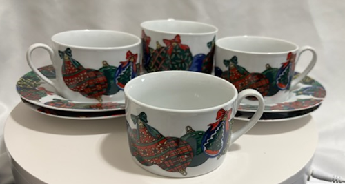Holiday Elegance collection - Multicolor Christmas Ornaments Cups and Saucers (set of 4 cups and saucers)