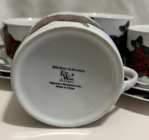 Holiday Elegance collection - Multicolor Christmas Ornaments Cups and Saucers (set of 4 cups and saucers)