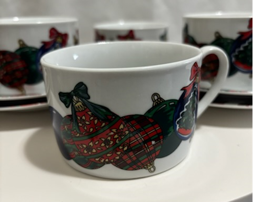 Holiday Elegance collection - Multicolor Christmas Ornaments Cups and Saucers (set of 4 cups and saucers)