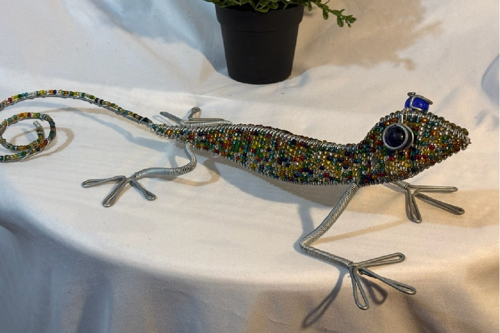 Gecko Lizard Beaded Metal Wire Folk Art