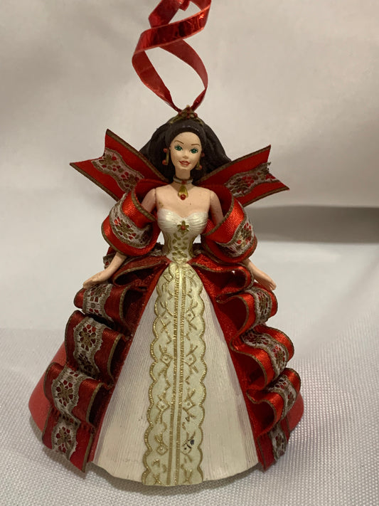 Hallmark Ornament 1997 Holiday Barbie